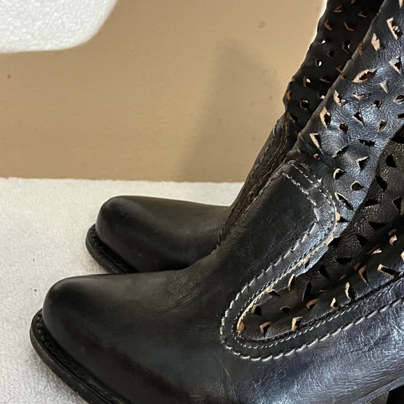 Bed Stu Leather Boots Sz 6 1/2 - Picture 3 of 16